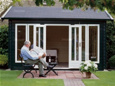 Lugarde Side Door Apex Log Cabin 289 - Bespoke, Large Panes
